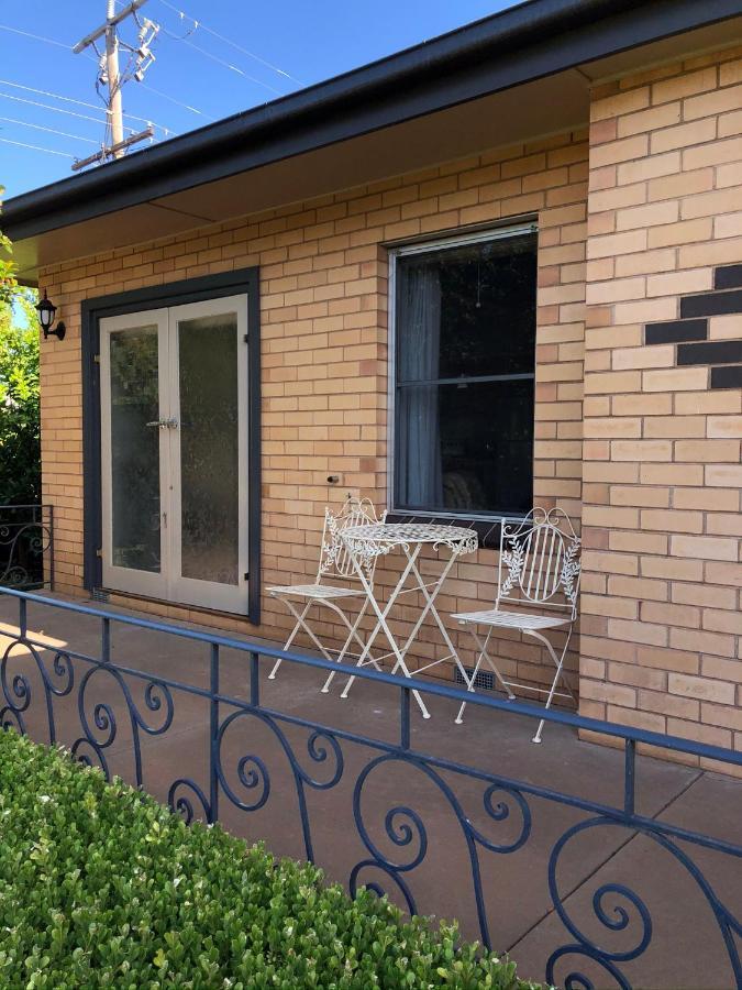 Comfort-Style-Unexpected Villa Sea Lake Exterior photo